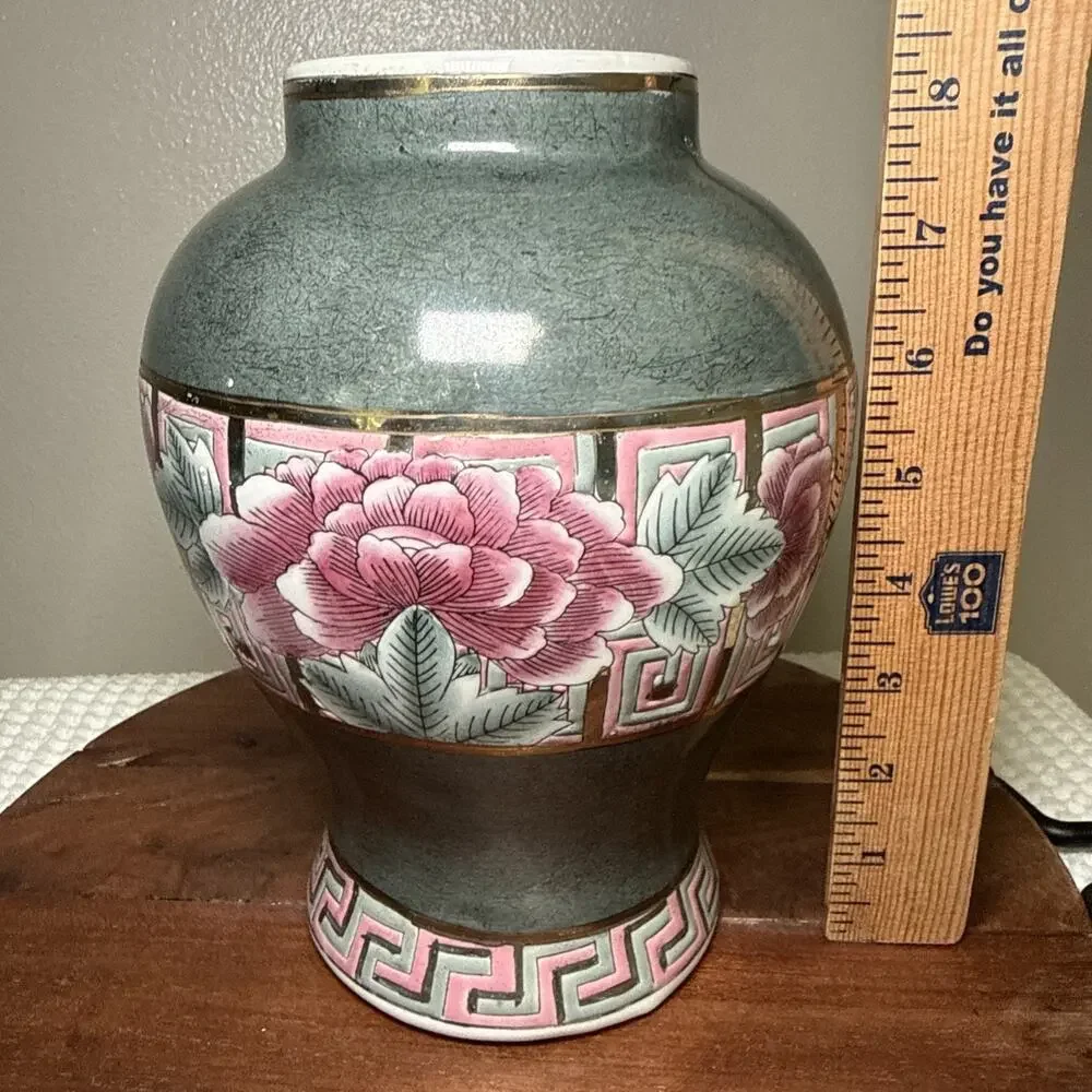 Vintage Chinese Famille Rose Porcelain Vase Peony Celadon 8.5” Hand Painted